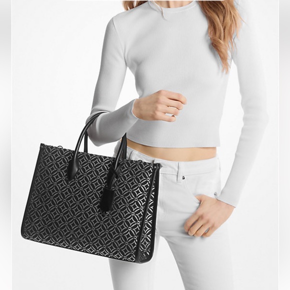 NWT Michael Kors Medium Metallic Black Geometric Tote Bag - Picture 2 of 3